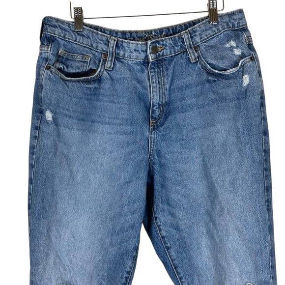 Universal Thread High Rise Distressed Straight Leg Jeans - Picture 2 of 7